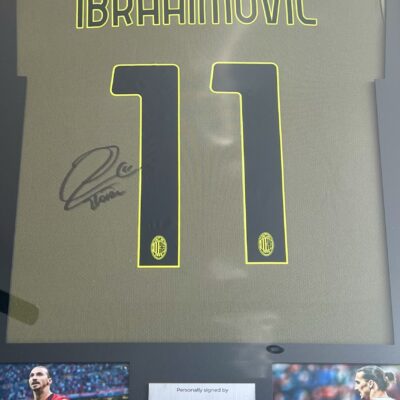 Zlatan Ibrahimović - podepsaný dres