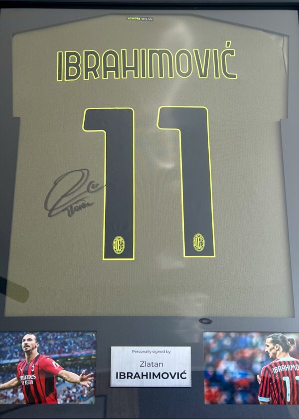 Zlatan Ibrahimović - podepsaný dres