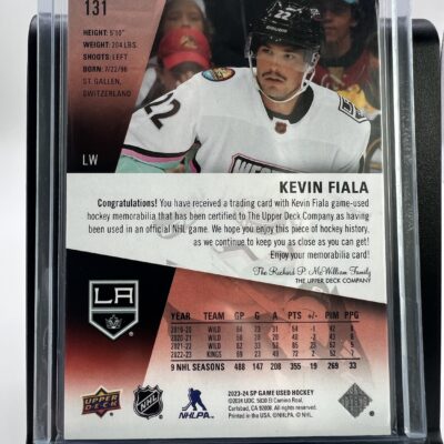 Kevin Fiala - kousek dresu